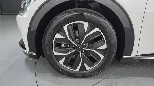 Kia EV6 4WD 2024 5