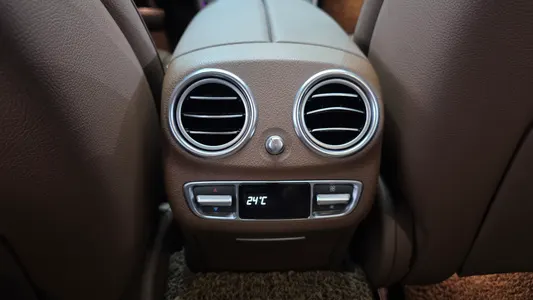 Mercedes-Benz E-Class W213 E350 4MATIC 2021 31