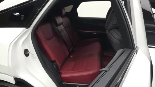 Lexus RX500h 5 F-Sport 2024 11