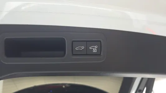 Lexus RX500h 5 F-Sport 2024 31