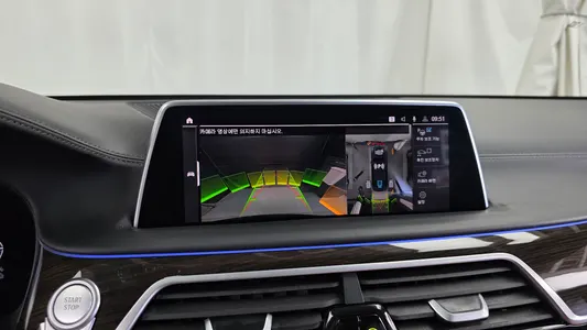 BMW 7 Series (G11) 745Le i 2021 15