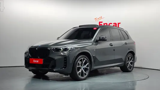 BMW X5 (G05) xDrive 40i M 2025
