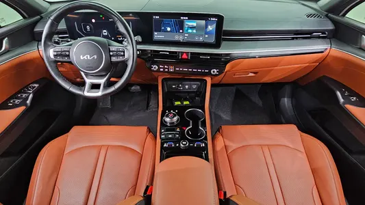 Kia K5 3 2.0 2024 7