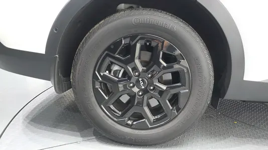 Kia 4 HEV 1.6 2WD 2025 5