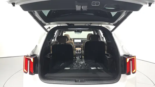 Kia 4 HEV 1.6 2WD 2025 20