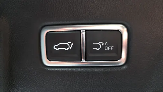 Kia 4 HEV 1.6 2WD 2025 28