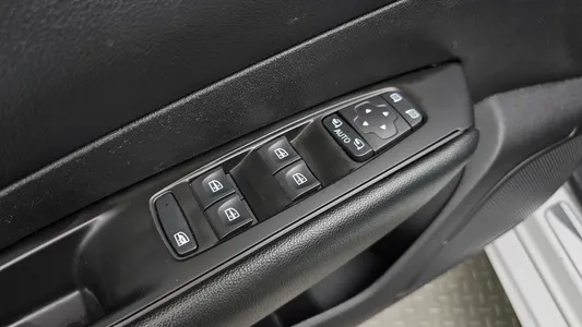 Renault Korea SM6 2.0 GDe SE 2016 19