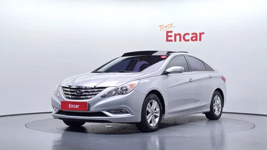 Hyundai YF LPI 2009