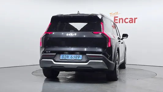 Kia EV9 4WD 2023 4