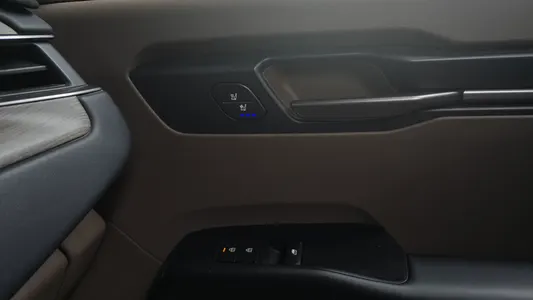 Kia EV9 4WD 2023 28