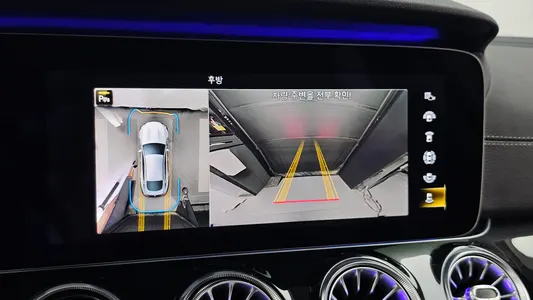 Mercedes-Benz AMG GT 4 43 4MATIC+ 2022 15