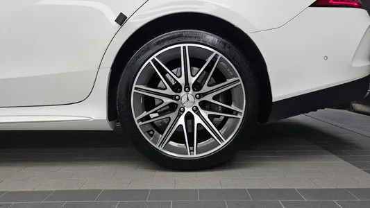 Mercedes-Benz AMG GT 4 43 4MATIC+ 2022 21