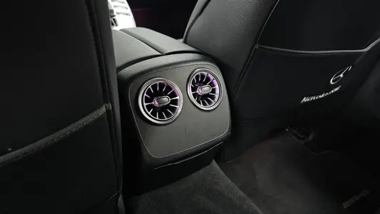 Mercedes-Benz AMG GT 4 43 4MATIC+ 2022 31