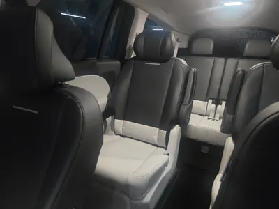 Hyundai 9 AWD 2026 14