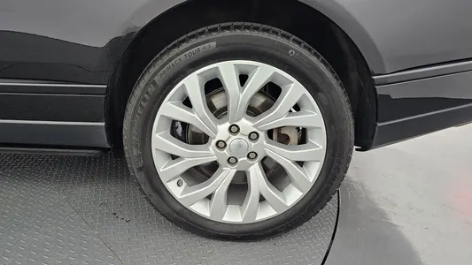 Land Rover 4 D350 Vogue SE 2021 22