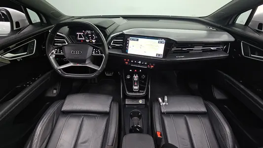 Audi Q4 e- (F4) 40 2022 6
