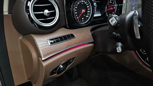 Mercedes-Benz E-Class W213 E220d 2016 19