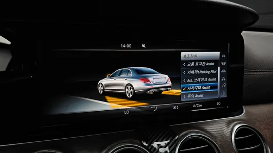 Mercedes-Benz E-Class W213 E220d 2016 15