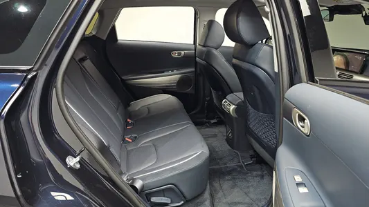 Hyundai 넥쏘 2023 12