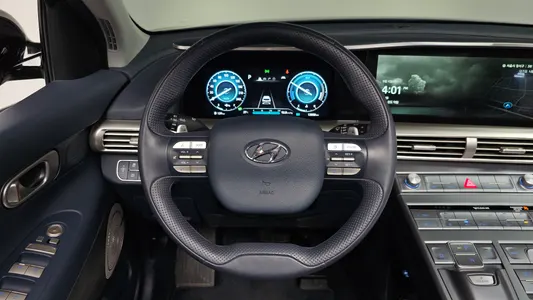 Hyundai 넥쏘 2023 13