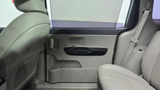 Kia 카니발 7 2018 25