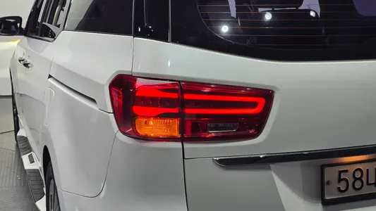 Kia 카니발 7 2018 23