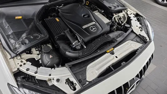 Mercedes-Benz C-Class W205 C200 2016 6