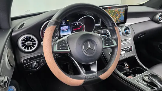 Mercedes-Benz C-Class W205 C200 2016 13