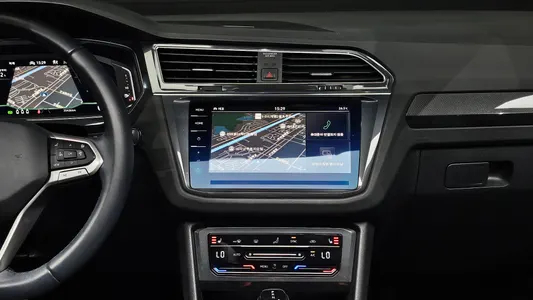Volkswagen 2 2.0 TDI 2022 12