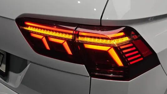 Volkswagen 2 2.0 TDI 2022 23