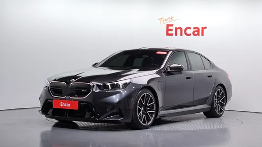 BMW M5 (G90) M5 2026