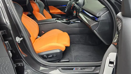 BMW M5 (G90) M5 2026 27