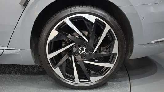 Volkswagen 아테온 2.0 TDI R-LINE 4 2022 21
