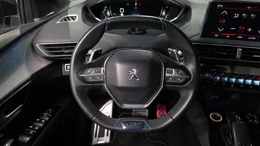 Peugeot 5008 2 2.0 BlueHDi GT 2017 13