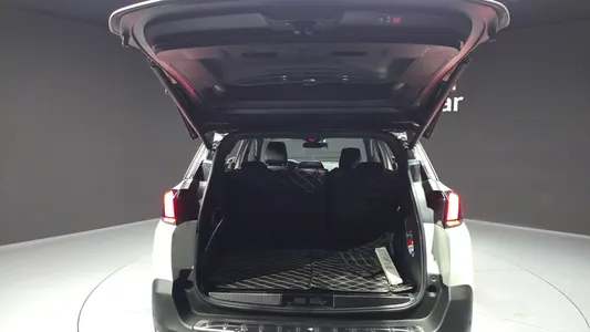 Peugeot 5008 2 2.0 BlueHDi GT 2017 31