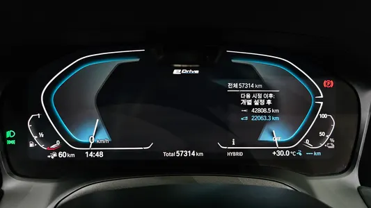 BMW 3 Series (G20) 330e M 2020 7