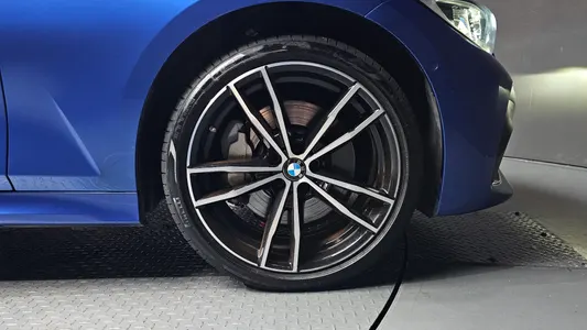 BMW 3 Series (G20) 330e M 2020 21