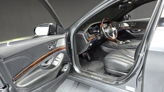 Mercedes-Benz S-Class W222 S560L 4MATIC 2018 10