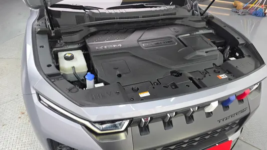 KG Mobility 토레스 HEV 1.5 2WD 2025 6