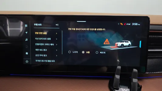 KG Mobility 토레스 HEV 1.5 2WD 2025 35