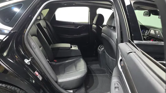 Hyundai IG 2018 12