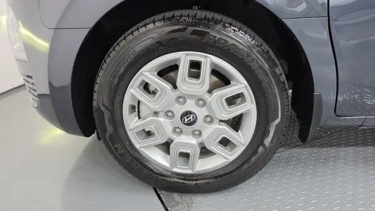 Hyundai Staria HEV 1.6 3 2024 5