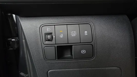 Hyundai Staria HEV 1.6 3 2024 20