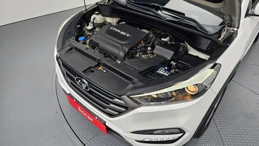 Hyundai Tucson 2.0 2WD 2015 6