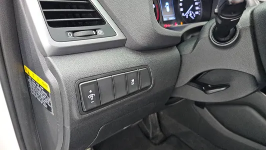 Hyundai Tucson 2.0 2WD 2015 16