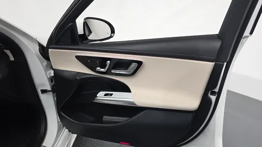 Mercedes-Benz E-Class W214 E200 AMG Line 2025 24