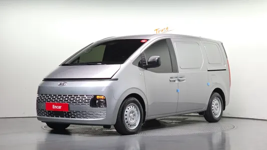 Hyundai Staria 3 2021