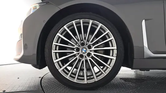 BMW 7 Series (G11) 730Ld xDrive 2020 4