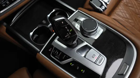 BMW 7 Series (G11) 730Ld xDrive 2020 8