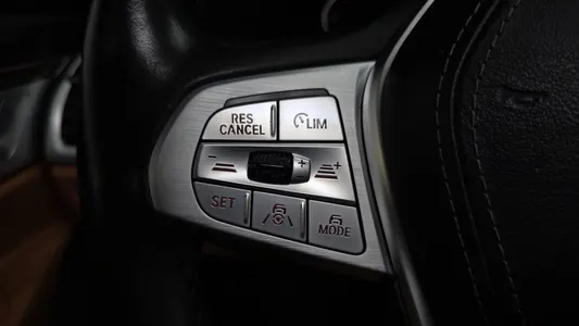 BMW 7 Series (G11) 730Ld xDrive 2020 16